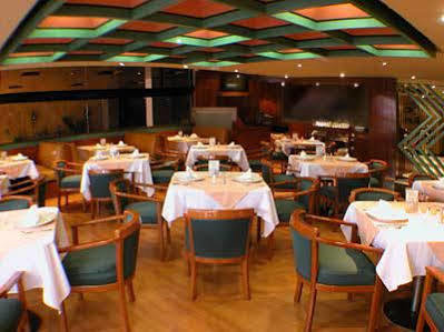 Segovia Regency Hotel Mexico